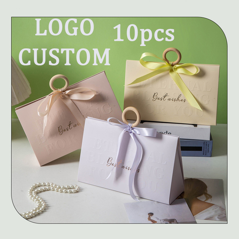 Wedding Favor Box - กล่องของขวัญ กล่องห่อของขวัญ งานปาร์ตี้ งานแต่งงาน งานเลี้ยงฉลองสมรส กล่องของขวัญเพื่อนเจ้าสาว
