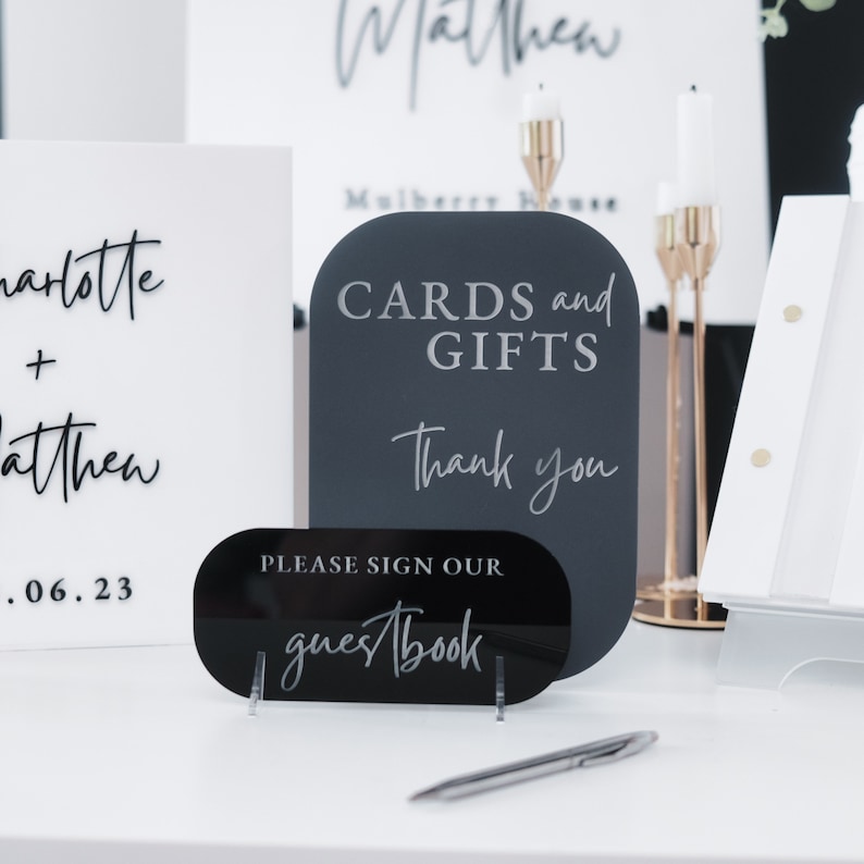 กล่องการ์ดสีขาวสำหรับงานแต่งงา - Personalized Guest Book บทวิจารณ์และราคา