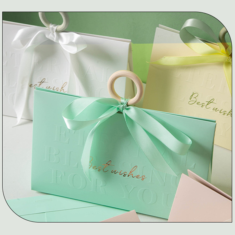 กล่องของขวัญน่ารัก กล่องห่อของ - Wedding Favor Box บทวิจารณ์และราคา